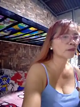 SexyHottMom online show from March 29, 12:40 pm