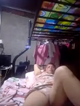 SexyHottMom online show from February 10, 1:10 pm