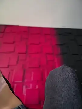 Linda LS online show from March 3, 7:10 pm