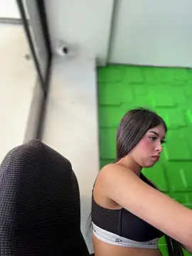 Linda LS online show from February 26, 8:09 pm