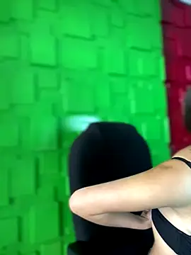 Snapshot of Linda_LS chatting on December 1, 7:48 pm Linda LS online show from December 1, 7:48 pm