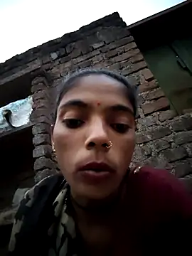 Snapshot of Sonam_mehta chatting on November 15, 12:47 am Sonam mehta online show from November 15, 12:47 am