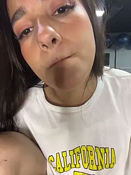 MiaRousexxx  online show from March 27, 4:21 am