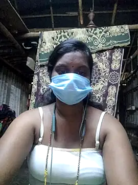 Snapshot of Tamildivya18 chatting on September 16, 5:52 am Tamildivya18 online show from September 16, 5:52 am