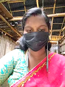 Snapshot of Tamildivya18 chatting on October 8, 4:03 am Tamildivya18 online show from October 8, 4:03 am