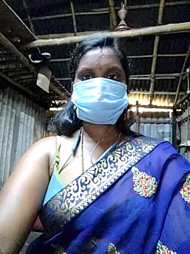 Snapshot of Tamildivya18 chatting on September 18, 8:06 am Tamildivya18 online show from September 18, 8:06 am