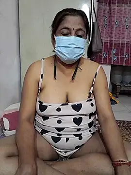 mature mimi online show from November 5, 10:18 am