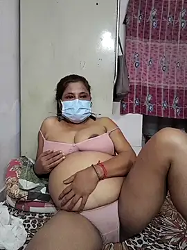 mature mimi online show from November 3, 6:11 pm