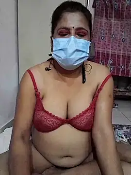 Snapshot of mature_mimi chatting on October 13, 5:25 pm mature mimi online show from October 13, 5:25 pm