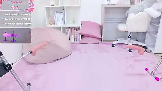 Reina Fcup online show from January 12, 12:23 pm