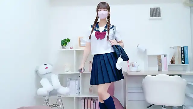 Reina Fcup online show from November 21, 9:52 am