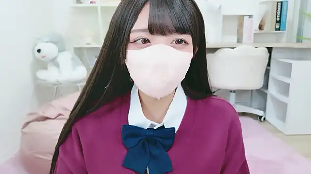 Reina Fcup online show from November 7, 11:04 am