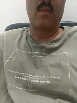 moonflower25 online show from April 10, 5:20 pm