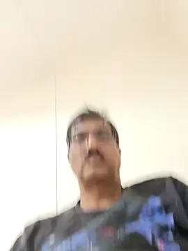 moonflower25 online show from October 21, 8:47 am