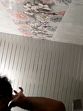 moonflower25 online show from April 3, 8:59 pm