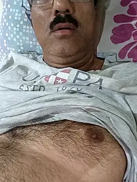 moonflower25 online show from October 21, 8:52 pm