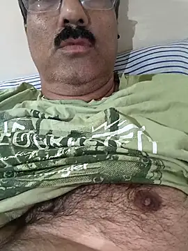 moonflower25 online show from October 30, 10:50 pm