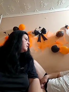 BlacReign online show from October 22, 7:24 pm