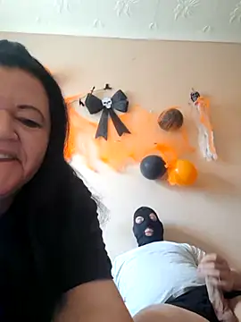 BlacReign online show from October 23, 12:59 pm