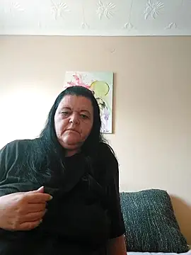 BlacReign online show from September 28, 1:18 pm