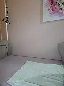 BlacReign online show from December 5, 9:23 pm