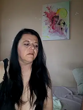 Snapshot of BlacReign chatting on April 23, 5:25 pm BlacReign online show from April 23, 5:25 pm