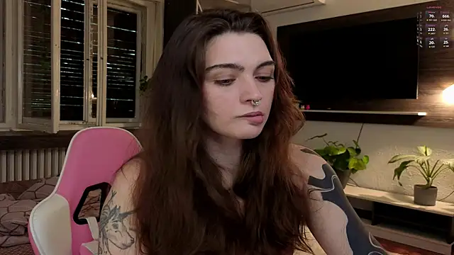 Snapshot of dorfmatratze__ chatting on June 15, 4:56 am dorfmatratze online show from June 15, 4:56 am