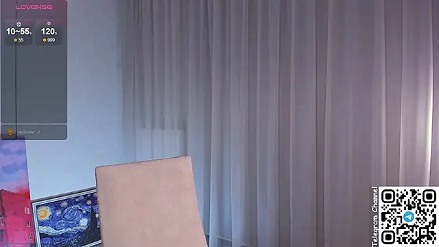 ittybittytittykiraa online show from January 10, 1:39 pm