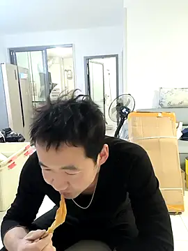 huanhuanaaaaa online show from March 24, 2:28 pm