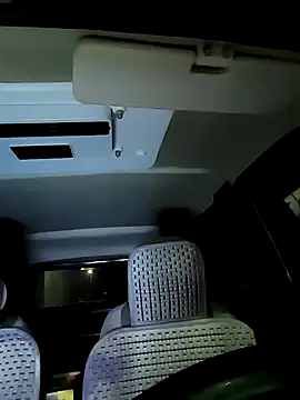 huanhuanaaaaa online show from March 11, 12:21 pm