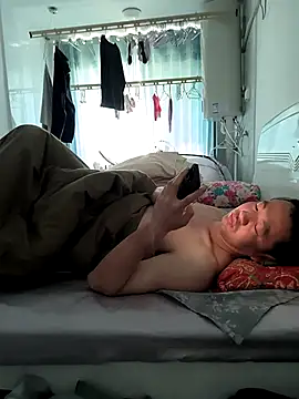 huanhuanaaaaa online show from April 11, 1:24 am