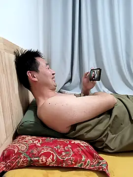 huanhuanaaaaa online show from March 16, 3:26 pm