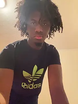 Snapshot of ThickDic28 chatting on November 8, 5:00 am ThickDic28 online show from November 8, 5:00 am