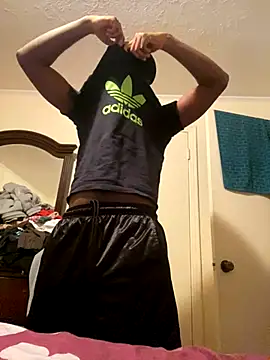 Snapshot of ThickDic28 chatting on September 13, 1:27 am ThickDic28 online show from September 13, 1:27 am