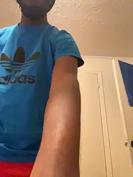 Snapshot of ThickDic28 chatting on October 16, 2:09 am ThickDic28 online show from October 16, 2:09 am