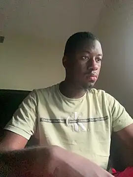 Snapshot of ThickDic28 chatting on June 15, 11:10 am ThickDic28 online show from June 15, 11:10 am
