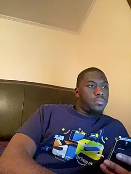 Snapshot of ThickDic28 chatting on June 17, 1:27 am ThickDic28 online show from June 17, 1:27 am