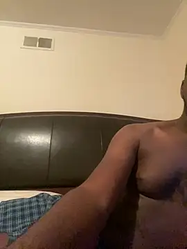 Snapshot of ThickDic28 chatting on July 1, 1:39 am ThickDic28 online show from July 1, 1:39 am