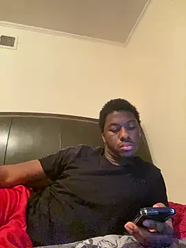 Snapshot of ThickDic28 chatting on June 4, 3:22 am ThickDic28 online show from June 4, 3:22 am