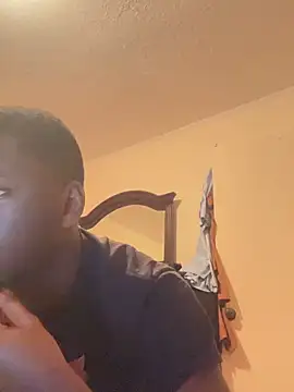 Snapshot of ThickDic28 chatting on February 22, 11:45 am ThickDic28 online show from February 22, 11:45 am