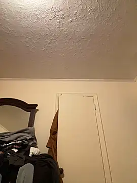 Snapshot of ThickDic28 chatting on September 11, 1:38 am ThickDic28 online show from September 11, 1:38 am