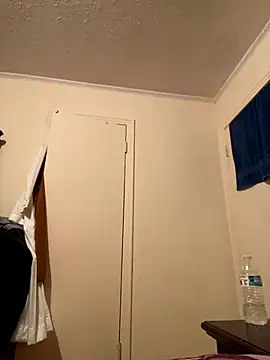 Snapshot of ThickDic28 chatting on October 25, 11:49 pm ThickDic28 online show from October 25, 11:49 pm