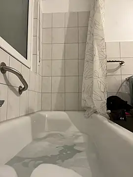 Emilia Mausi online show from March 14, 8:37 pm