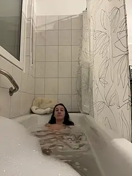 Emilia Mausi online show from February 7, 7:22 pm