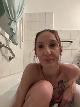 Emilia Mausi online show from November 10, 8:14 pm