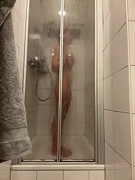 Emilia Mausi online show from February 9, 8:40 pm