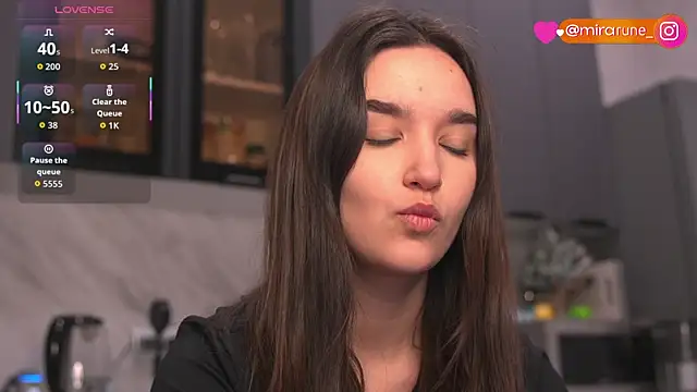 Snapshot of Mirarune chatting on January 7, 5:18 pm Mirarune online show from January 7, 5:18 pm