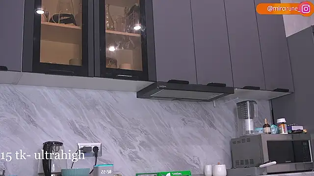 Mirarune online show from March 18, 7:59 pm