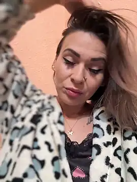 iSelena online show from September 27, 7:47 am