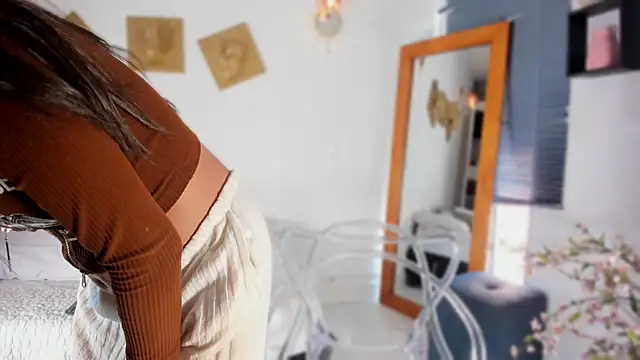 Aleexiiaa online show from February 11, 12:49 pm